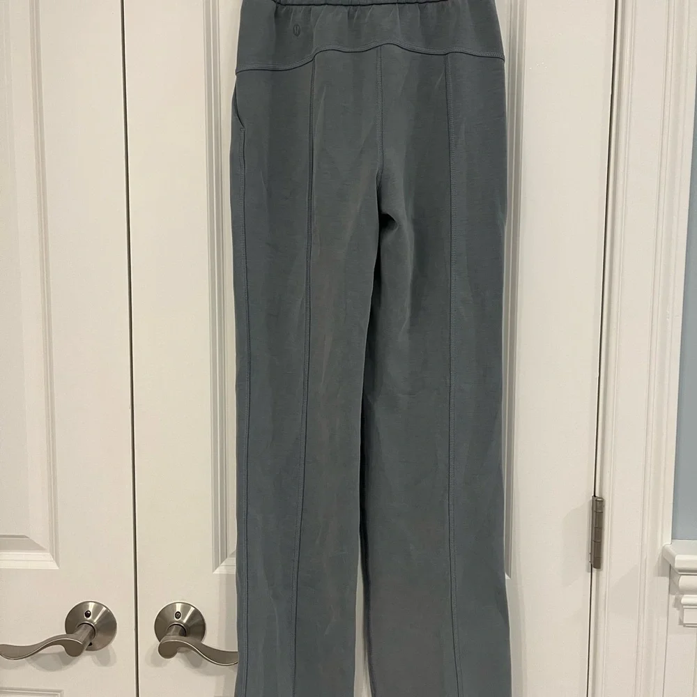 Lululemon Light Blue Yoga Pants - Picture 2 of 4